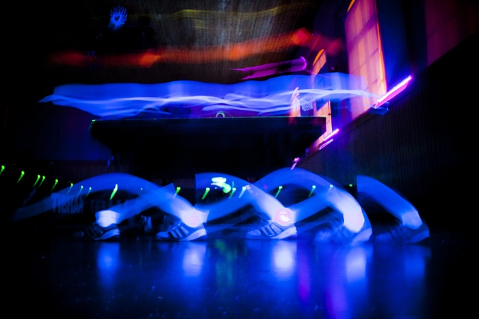 Blacklight Table Tennis in Leipzig (www.black-tt.de, © Ina Wildführ)
